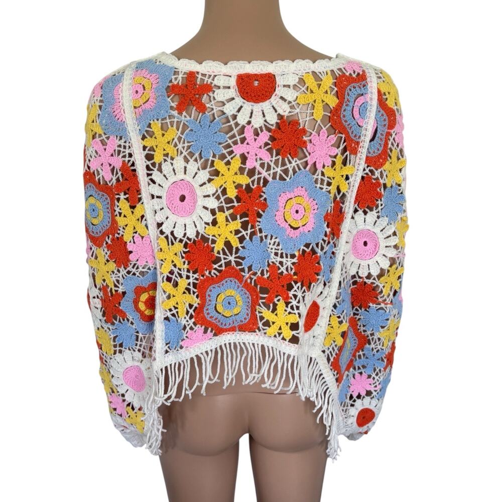 House of Harlow 1960 Crochet Floral Fringe Poncho Granny Patch Boho Festival - Picture 5 of 5